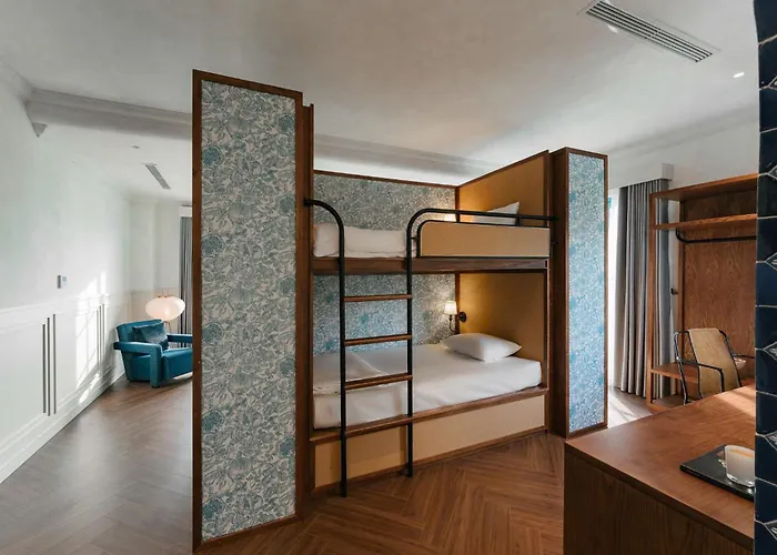 Villa Biet Thu Mat Bien, Sun Feria , 7 Phong Ngu, Bai Chay , *
