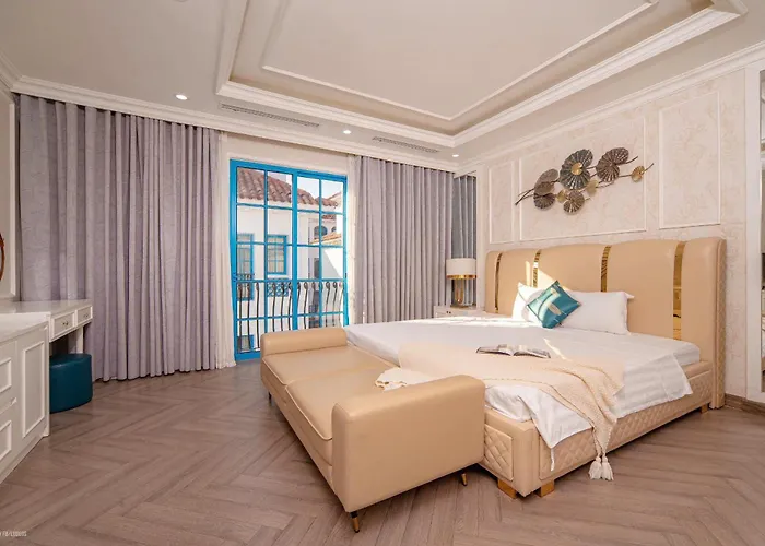 Biet Thu Mat Bien, Sun Feria , 7 Phong Ngu, Bai Chay , Villa