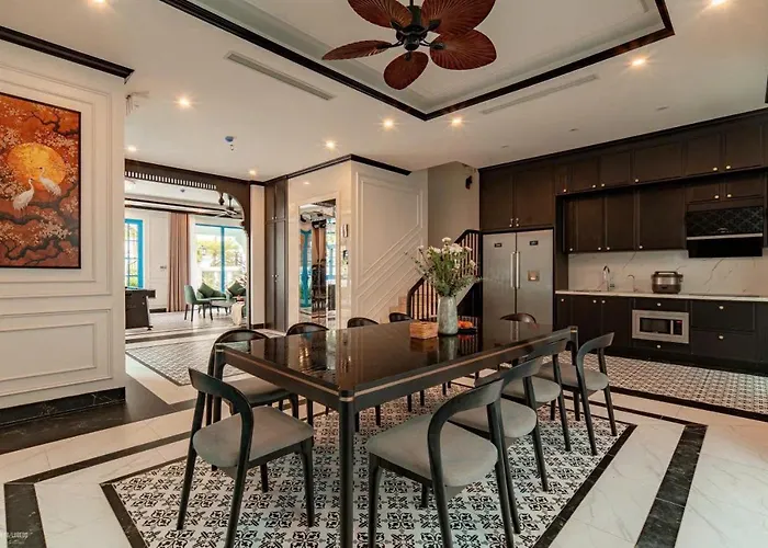 Villa Biet Thu Mat Bien, Sun Feria , 7 Phong Ngu, Bai Chay , *