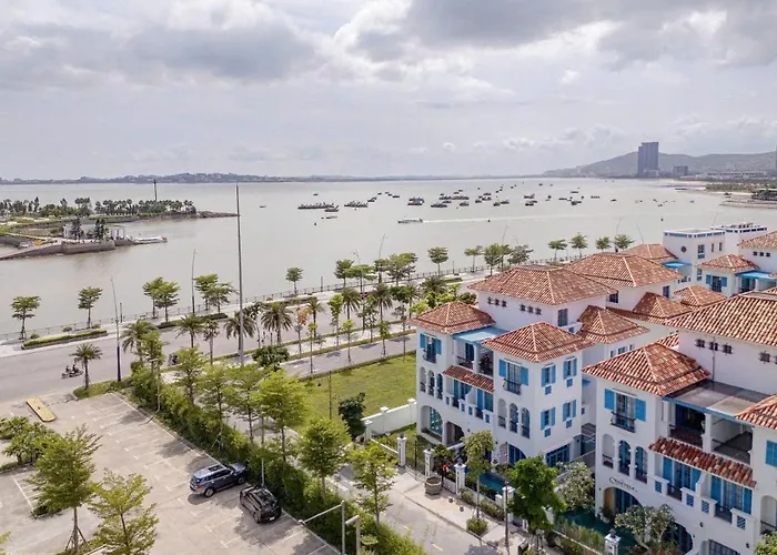 Villa Biet Thu Mat Bien, Sun Feria , 7 Phong Ngu, Bai Chay , *